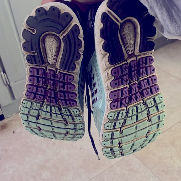 Brooks Women’s Glycerin 14 Green Sz 8.5 US - Picture 3 of 3